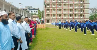 টানা ছুটির পর রাজশাহীর স্কুলগুলোতে ফিরেছে শিক্ষার্থীদের প্রাণচাঞ্চল্য